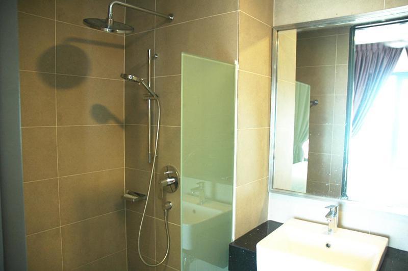 Studio di 35 m² in Appartamento con 1 bagno privato in zona Georgetown Esterno foto
